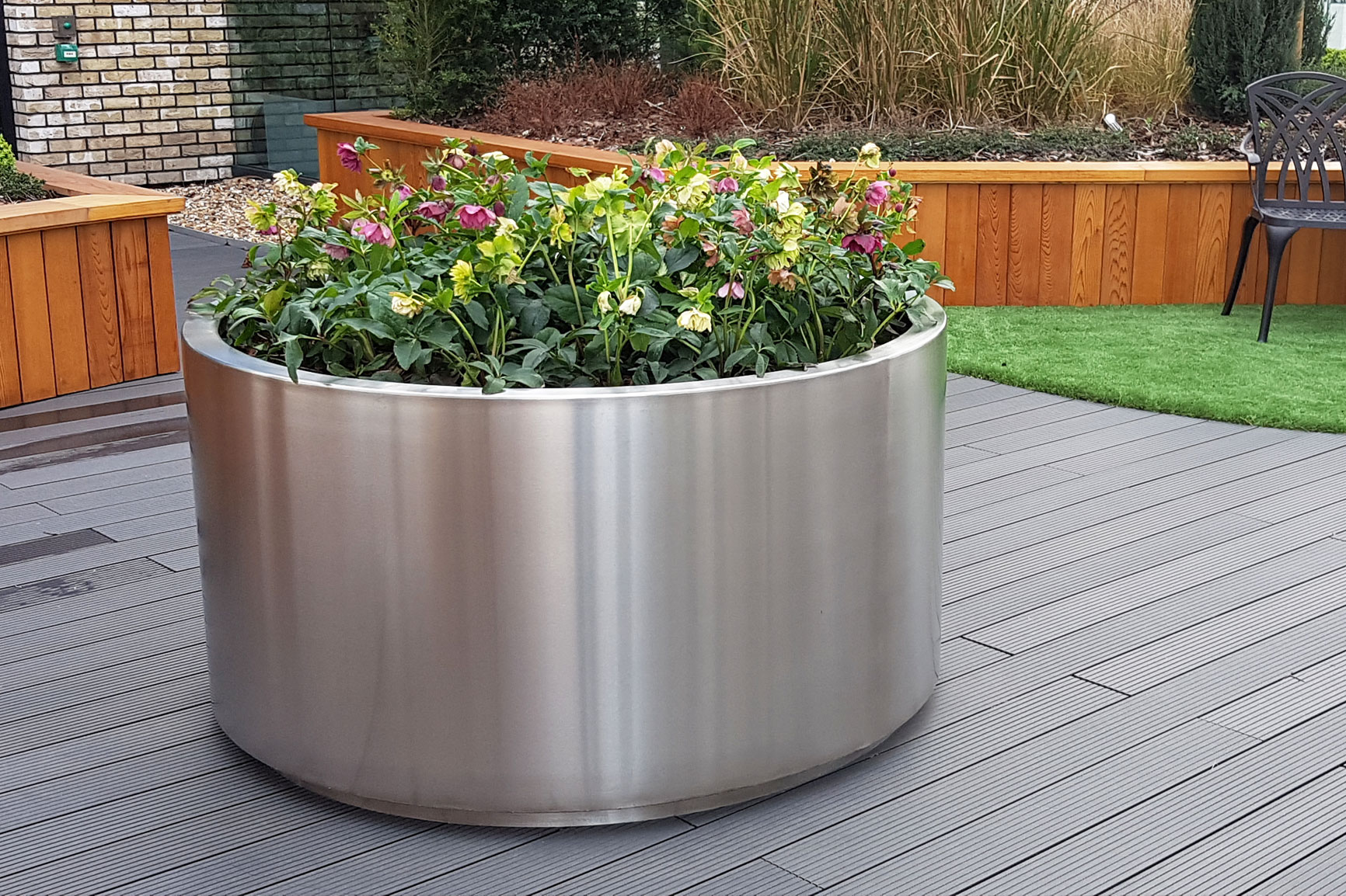 How Sustainable is Stainless Steel Street Furniture?
